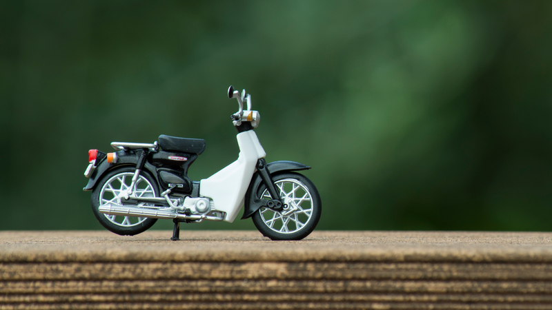 Illustration for article titled Land of the Rising Sun - Day: Gachapon Honda Super Cub